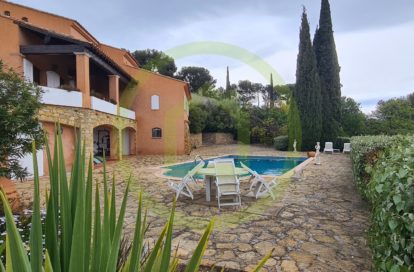 Maison à LA CADIERE D’AZUR (83740) - 3011436902