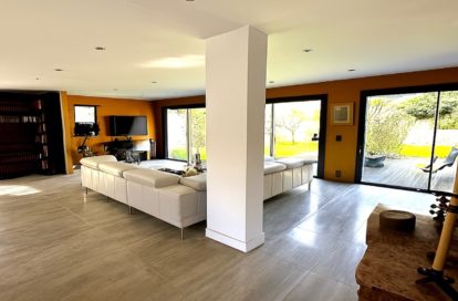 Maison contemporaine à VERRIERES LE BUISSON (91370) - 3011439873