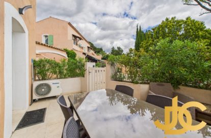 Maison à ROQUEBRUNE SUR ARGENS (83520) - 3011440021