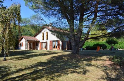 Villa à LA COTE SAINT ANDRE (38260) - 3011426789