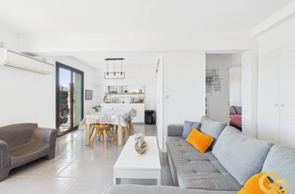 Appartement rénové à MANDELIEU LA NAPOULE (06210) - 3011439564