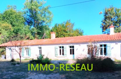 Maison et dépendances à SAINT HILAIRE DE RIEZ (85270) - 3011439595