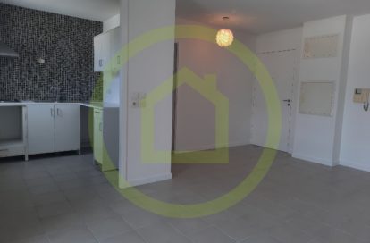 Appartement à GRENOBLE (38000) - 3011440296