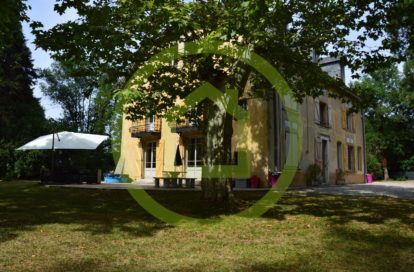 Propriété à LA COTE-SAINT-ANDRE (38260) - 3011429627