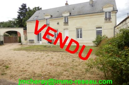 Maison à LA CHAPELLE SUR LOIRE (37140)
