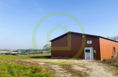 Entrepôt à EPINOUZE (26210) - 3011438849