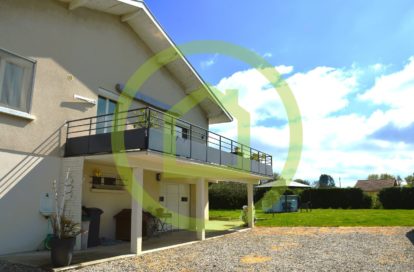 Villa à LA COTE SAINT ANDRE (38260) - 3011439636