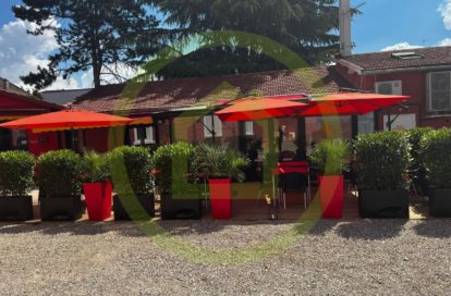 Hôtel – Restaurant à PONT DE CHERUY (38230) - 3011440573