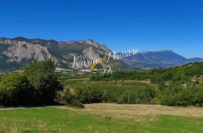 Terrain constructible à CLARET (05110) - 3011441260