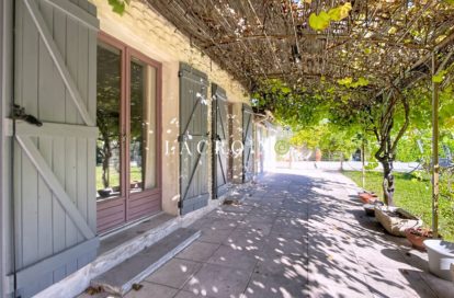 Maison à PERNES LES FONTAINES (84210) - 3011441632