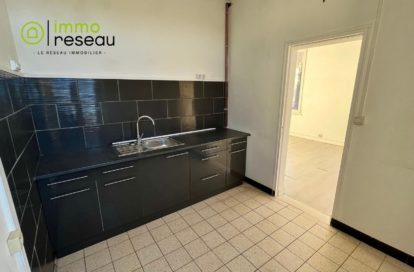 Appartement à SAINT-MICHEL (02830) - 3011431644