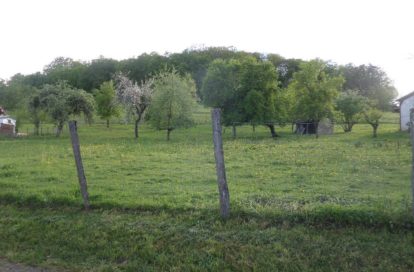 Terrain à VY LES LURE (70200) - 3011424963