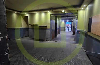 Local commercial à NICE (06300) - 3011440271