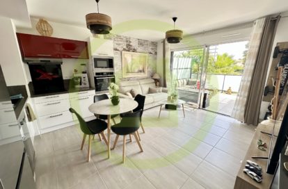 Appartement à SAINT CYR SUR MER (83270) - 3011440349