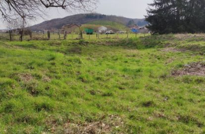 Terrain à lotir à LONGECHENAL (38690) - 3011440540