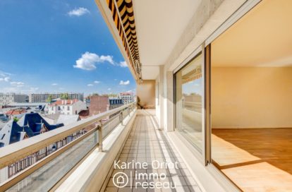 Appartement à SAINT MAUR DES FOSSES (94210) - 3011441137