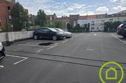 Parking extérieur à LILLE (59000) - 3011441297