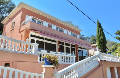 Maison à LE TRAYAS (83700) - 3011441385