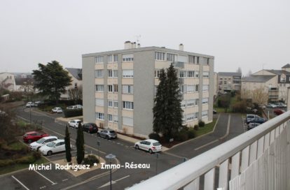Appartement à SAINT-JEAN-LE-BLANC (45650) - 3011431752
