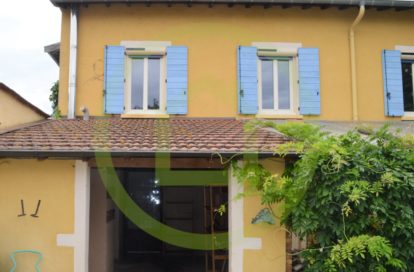 Appartement à rénover à SAINT-DIDIER-SUR-CHALARONNE (01140) - 3011430782