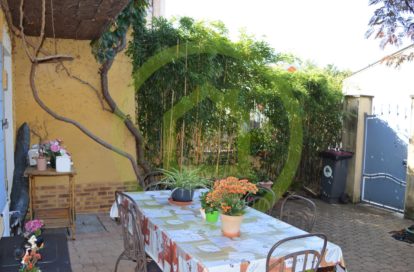 Appartement en rez-de-jardin à SAINT-DIDIER-SUR-CHALARONNE (01140) - 3011431099