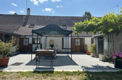 Maison de campagne à LA BAZOCHE GOUET (28330) - 3011439503