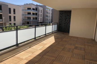 Appartement à HYERES (83400) - 3011441355