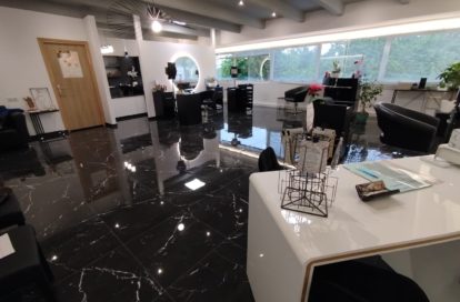 Murs commerciaux à LA GAUDE (06610) - 3011442109