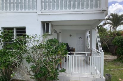 Bureau à LES ABYMES (97139) - 3011439606