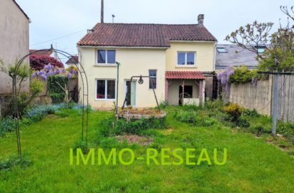 Maison à rénover à LA ROCHE SUR YON (85000) - 3011439729