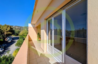 Appartement à MANDELIEU LA NAPOULE (06210) - 3011441874