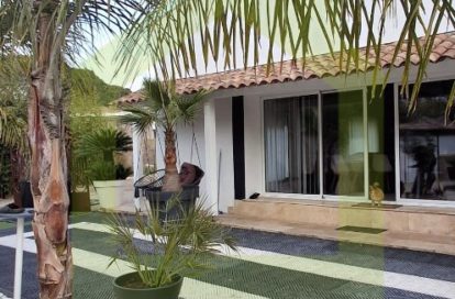 Maison à ROQUEBRUNE SUR ARGENS (83520) - 3011442812