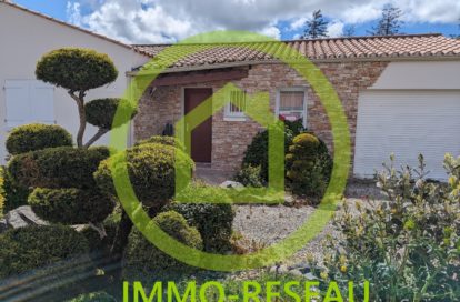 Maison contemporaine à LA CHAPELLE HERMIER (85220)