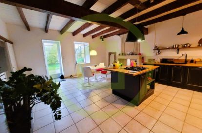 Maison à SAINT BONNET SUR GIRONDE (17150) - 3011439244