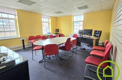 Bureau à BAILLEUL (59270) - 3011439838