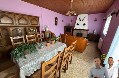 Maison à VENDHUILE (02420) - 3011442184