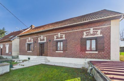 Maison à VENDHUILE (02420) - 3011442184