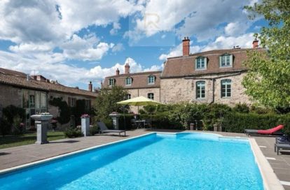 Maison bourgeoise à AMBERT (63600) - 3011442535