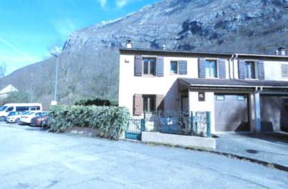 Maison à SAINT EGREVE (38120) - 3011442550