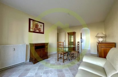 Appartement à COMPIEGNE (60200) - 3011442652