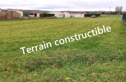 Terrain à OZILLAC (17500) - 3011442791