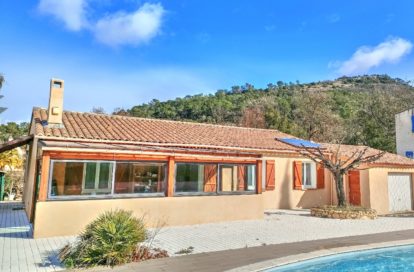 Maison à ROCBARON (83136) - 3011443082