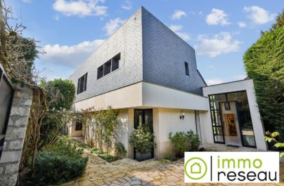 Maison bourgeoise à CHENNEVIERES SUR MARNE (94430) - 3011443131