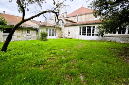 Maison à SAINT DIZANT DU GUA (17240) - 3011443331