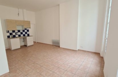 Appartement à MARSEILLE 1ER ARRONDISSEMENT (13001) - 3011440031