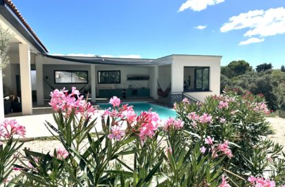 Villa à NIMES (30900) - 3011441252