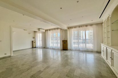 Appartement à NICE (06200) - 3011441680