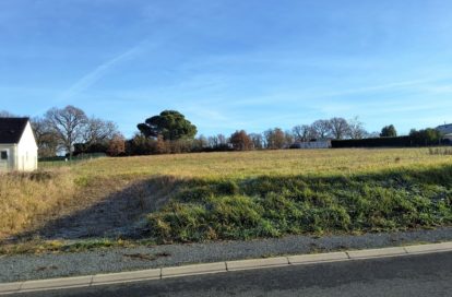 Terrain constructible à LE BLANC (36300) - 3011442557