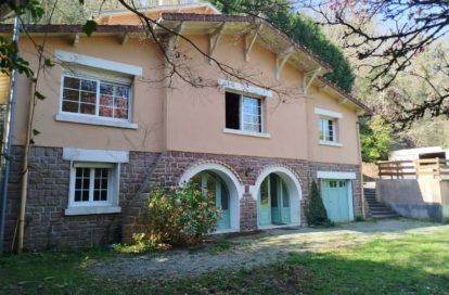 Maison à BOSMIE L&rsquo;AIGUILLE (87110) - 3011443026