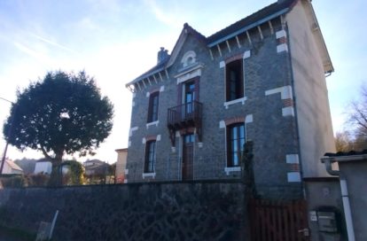 Maison à BOSMIE L&rsquo;AIGUILLE (87110) - 3011443121